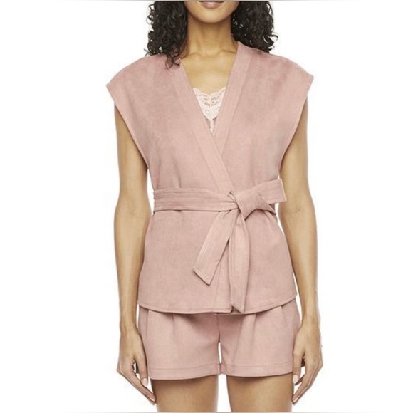 Rye Grass Desert Rose New Small Faux Suede Vest - Picture 6 of 6